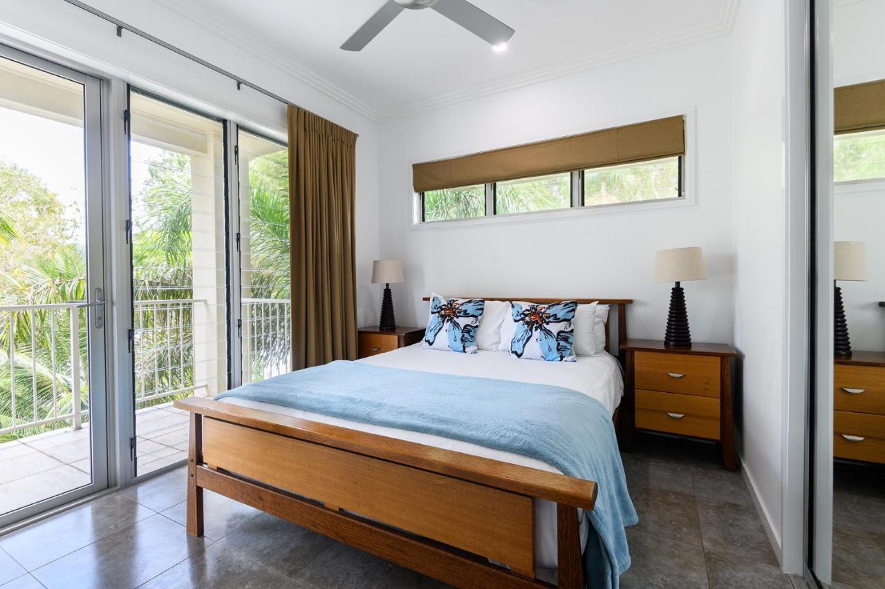 Island Views Beachfront Apartments Palm Cove Ngoại thất bức ảnh