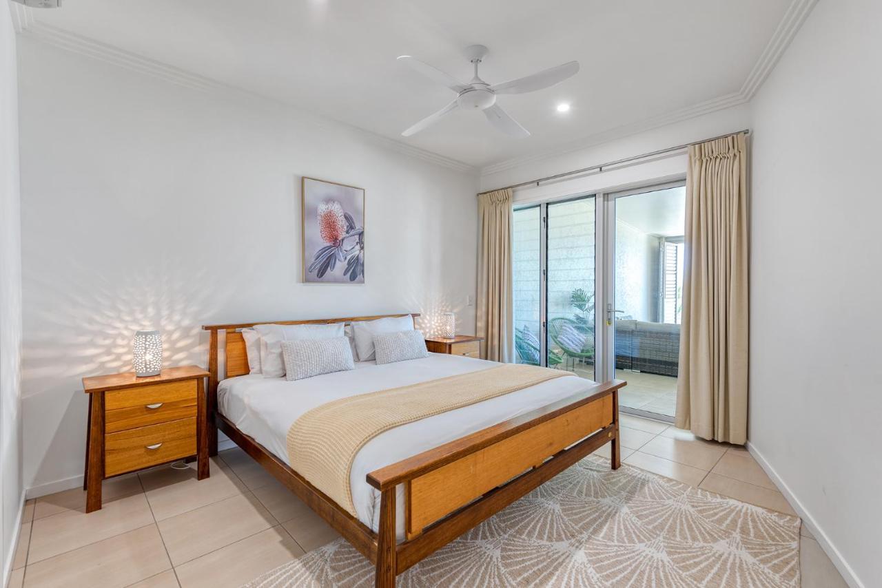Island Views Beachfront Apartments Palm Cove Ngoại thất bức ảnh