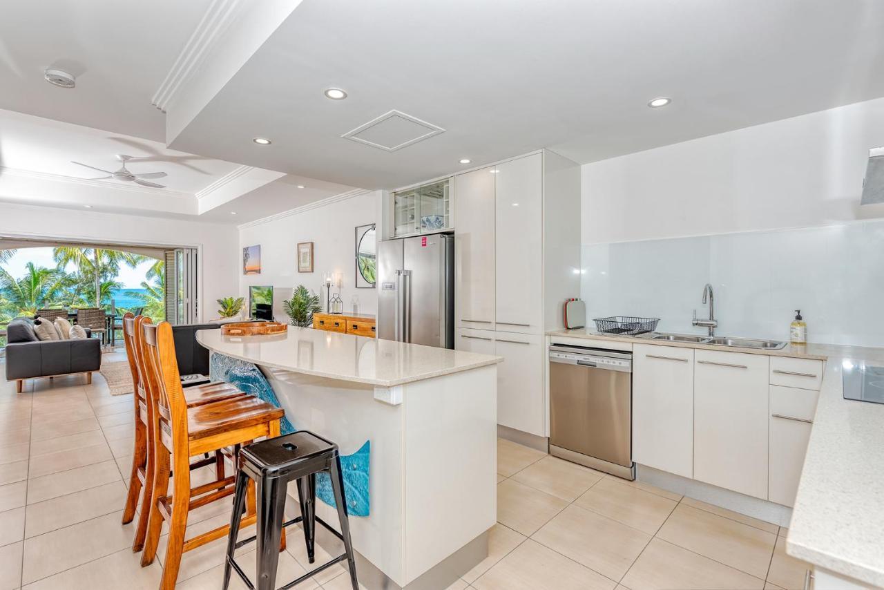Island Views Beachfront Apartments Palm Cove Ngoại thất bức ảnh