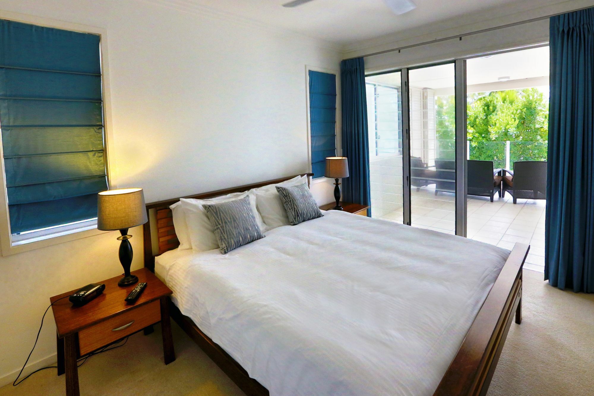 Island Views Beachfront Apartments Palm Cove Ngoại thất bức ảnh